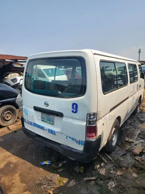 Nissan Caravan (Urvan) 2009 White