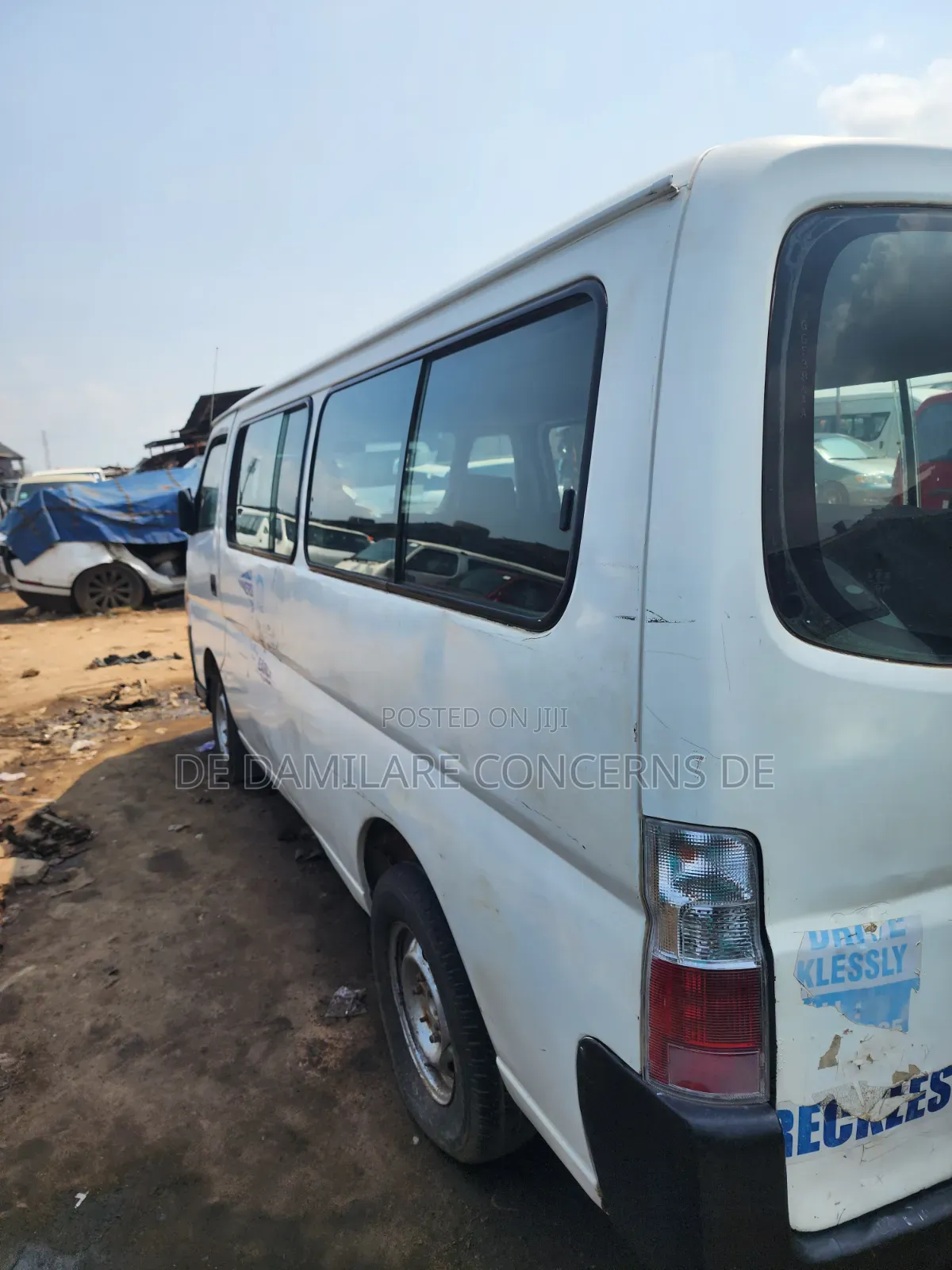 Nissan Caravan (Urvan) 2009 White
