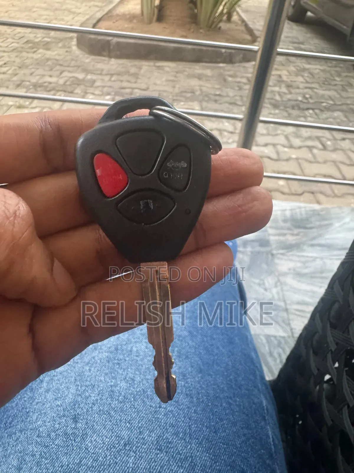 Toyota Corolla 2010 Gray