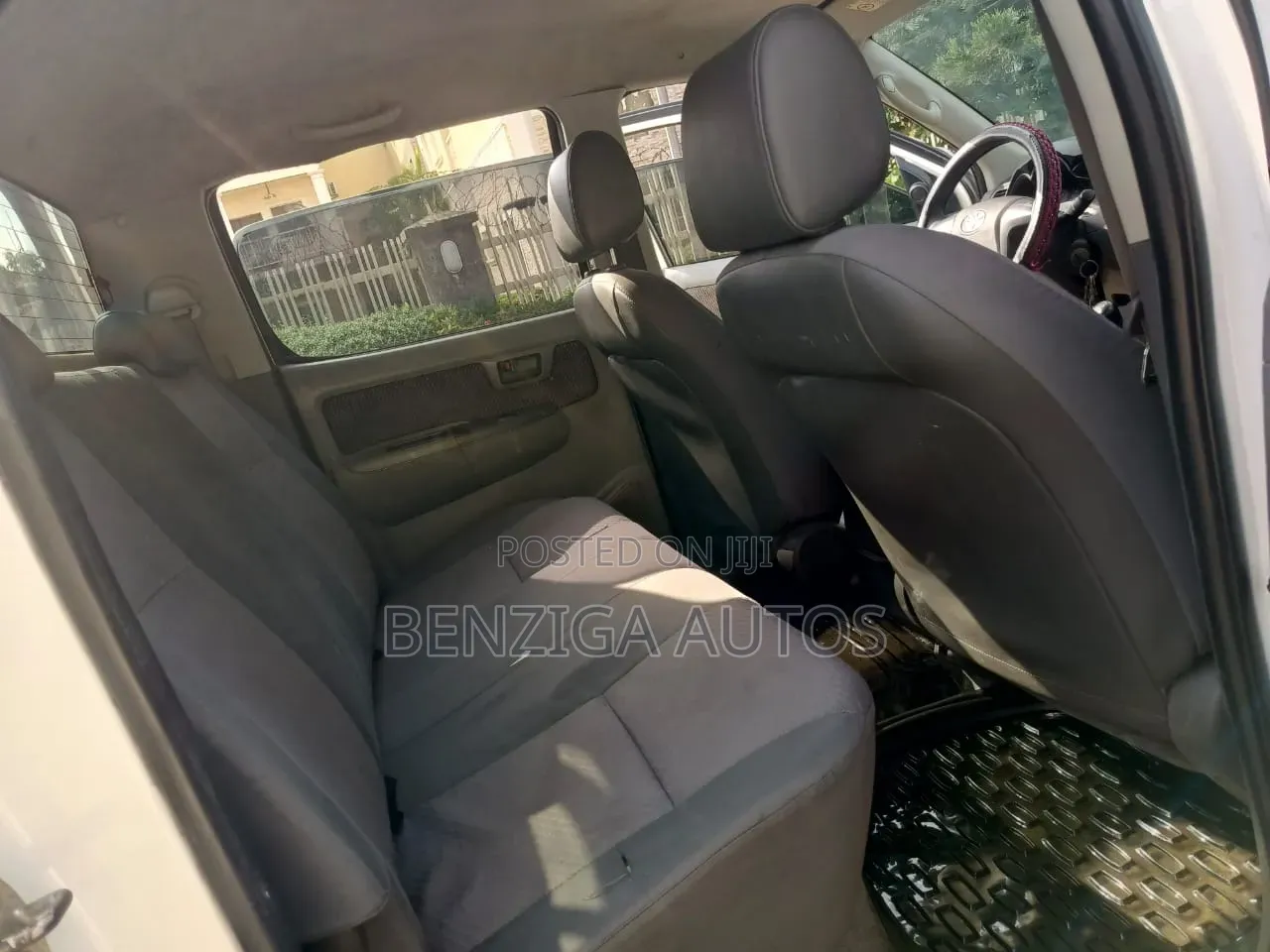 Toyota Hilux 2014 White