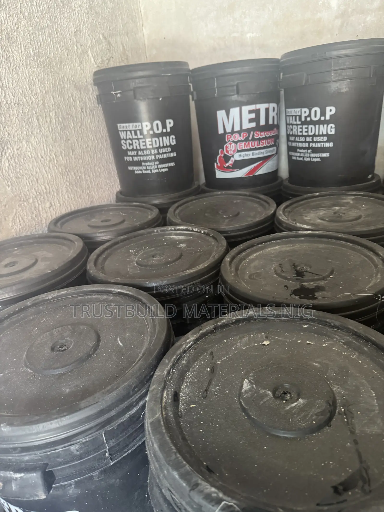 Metro Pop Emulsion Paint