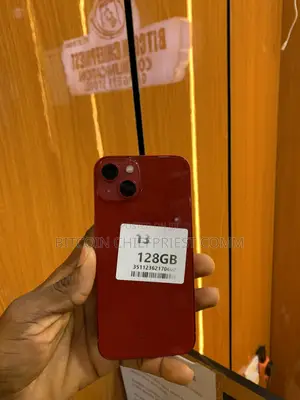 Apple iPhone 13 128 GB Red