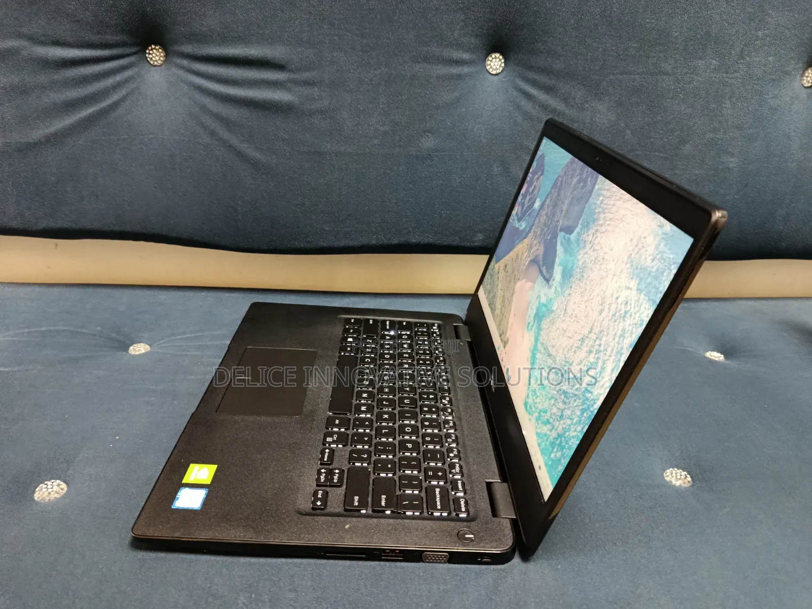 Laptop Dell Latitude 3400 8GB Intel Core i7 SSD 256GB