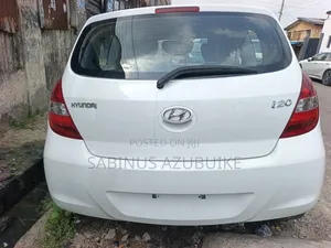Hyundai i20 2010 White