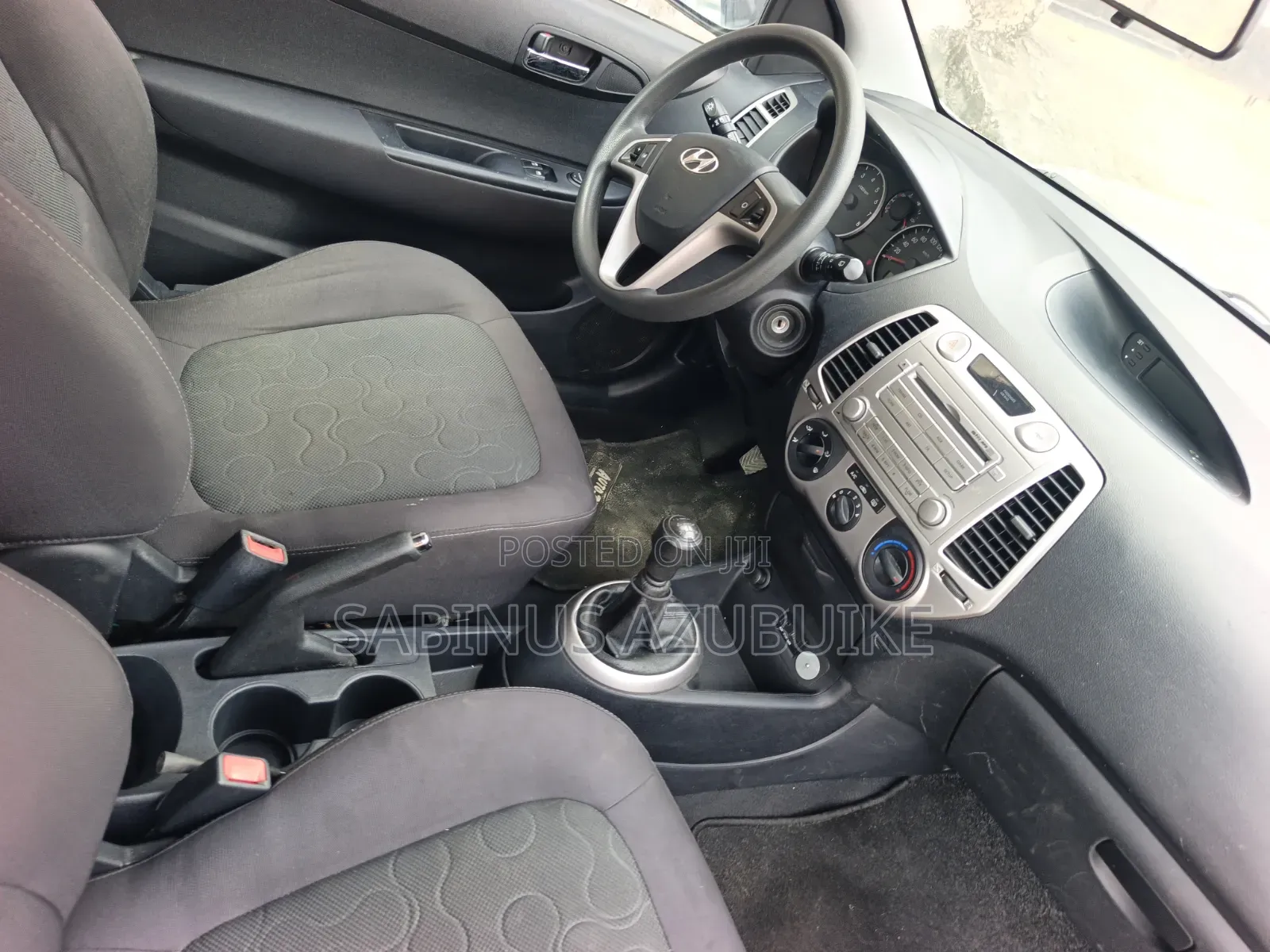 Hyundai i20 2010 White