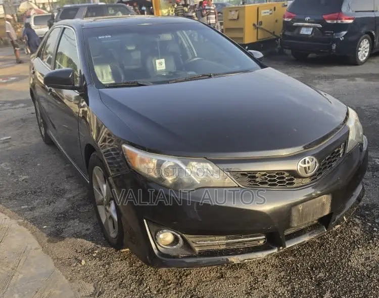 Toyota Camry 2012 Black