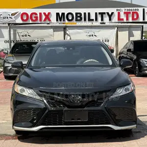 Toyota Camry XSE FWD 2020 Black