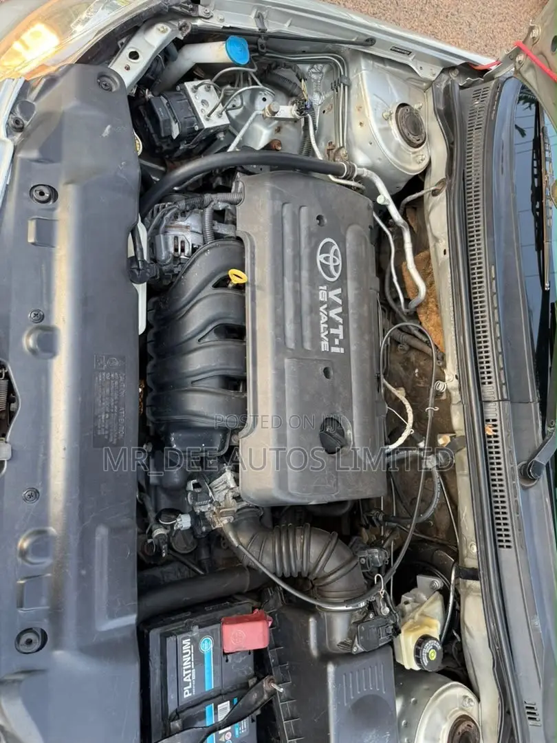 Toyota Corolla 2006 Silver