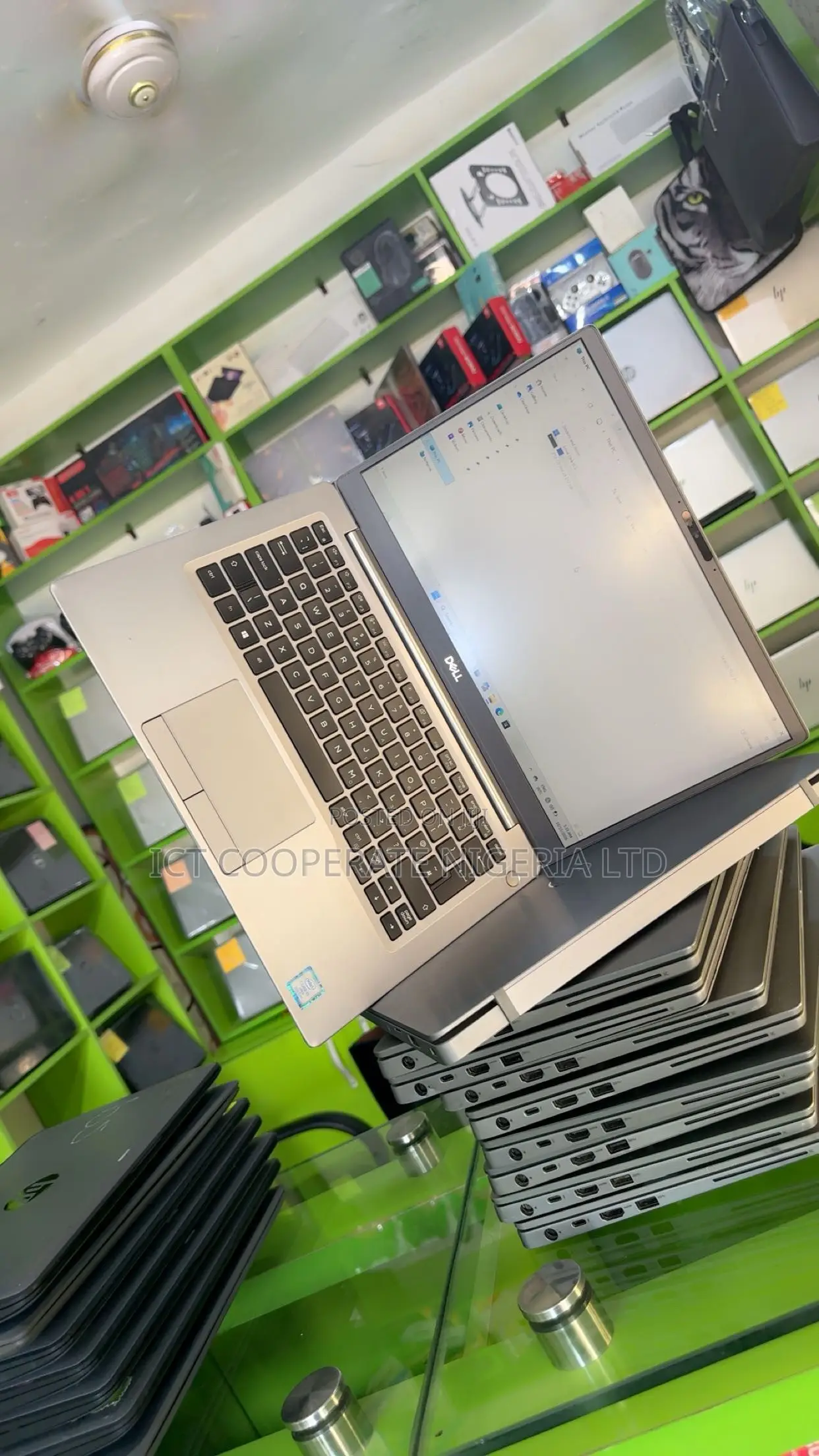 Laptop Dell Latitude 7300 8GB Intel Core i5 SSD 256GB