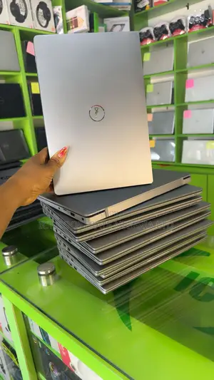 Laptop Dell Latitude 7300 8GB Intel Core i5 SSD 256GB