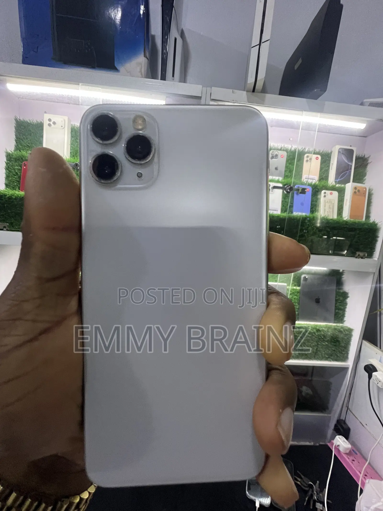 Apple iPhone 11 Pro Max 64 GB White
