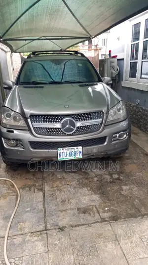 Mercedes-Benz GL-Class GL 450 2012 Brown