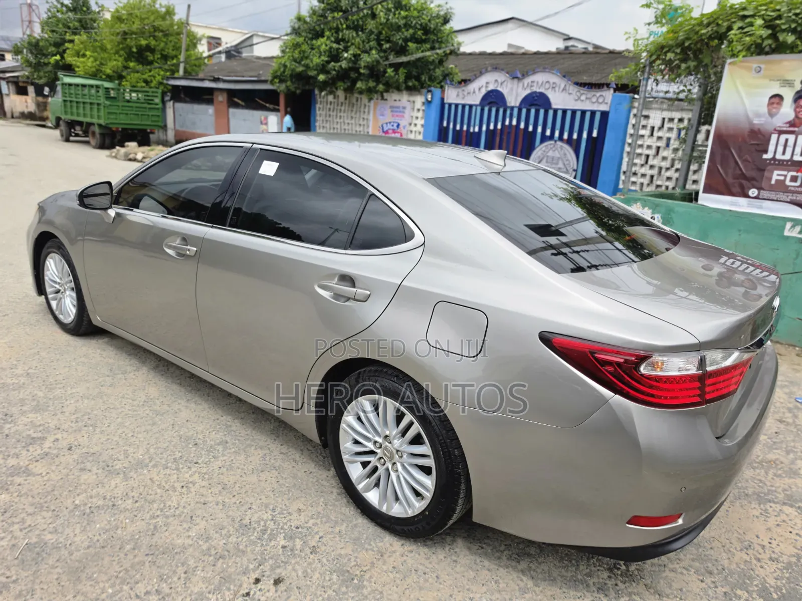 Lexus ES 350 FWD 2015 Silver