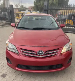 Toyota Corolla 2012 Red