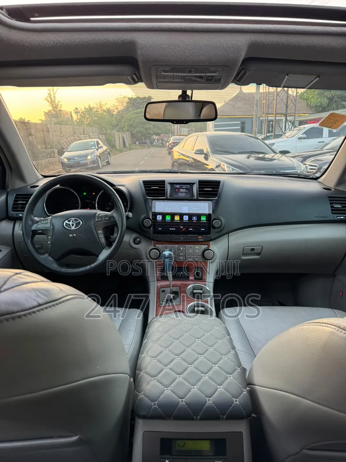 Toyota Highlander 2010 Gray