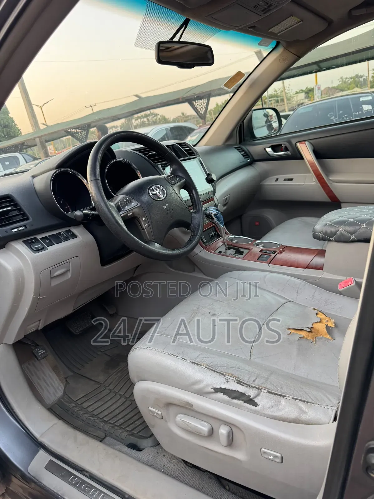 Toyota Highlander 2010 Gray