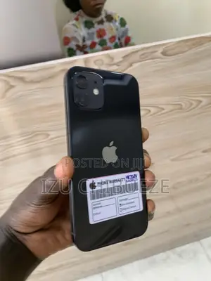Apple iPhone 12 64 GB Black