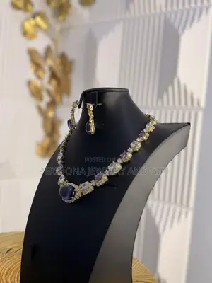 Elegant Gold-Tone Necklace & Earrings Set With Purple and White Stones