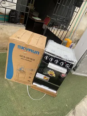 SKYRUN Cooker Featuring 3 Gas Burners and 1 Electric Hotplate