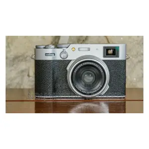 Fujifilm X100VI Digital Camera - Brand New