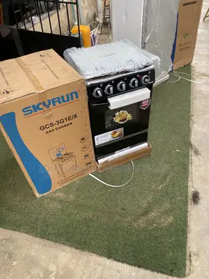SKYRUN 4-Zone Cooking Cooker With Gas Burners and Electric Hotplate