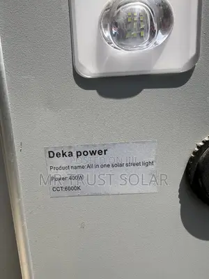 400W Deka Power Solar Street Light