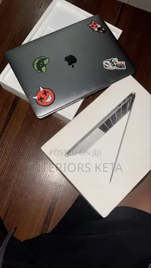 Laptop Apple MacBook Pro 2019 8GB Intel Core i5 SSD 512GB