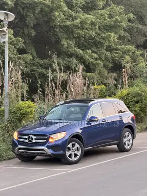 Mercedes-Benz GLC-Class 2017 Blue