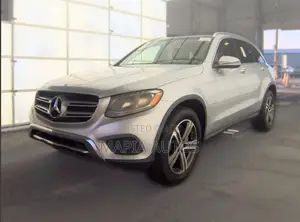 Mercedes-Benz GLC-Class 2017 Silver