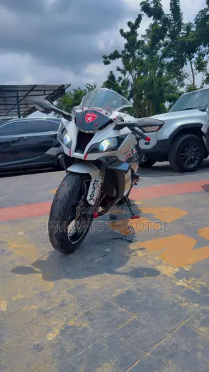 Kawasaki Ninja ZX-10R 2022 White