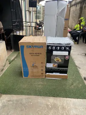 SKYRUN GCS-3G1E/X Multi-Burner Cooker With Electric Cooking Plate