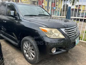 Lexus LX 570 2009 Black