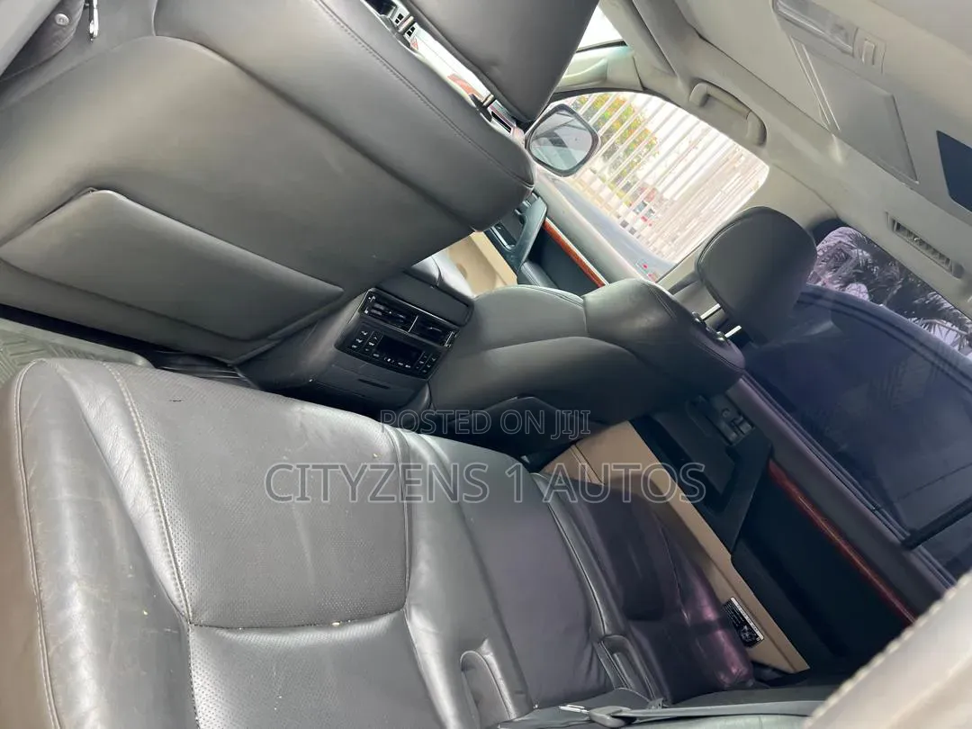 Lexus LX 570 2009 Black