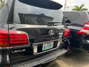 Lexus LX 570 2009 Black