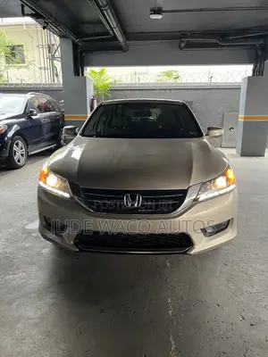 Honda Accord EX-L V-6 4dr Sedan FWD (3.5L 6cyl 6A) 2013