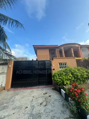 4bdrm Duplex in Chevron for rent