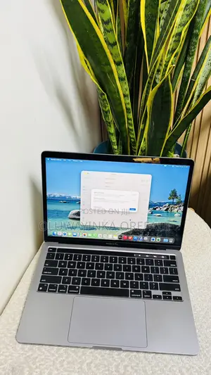 Laptop Apple MacBook Pro 2020 M1 8GB Apple M1 SSD 256GB