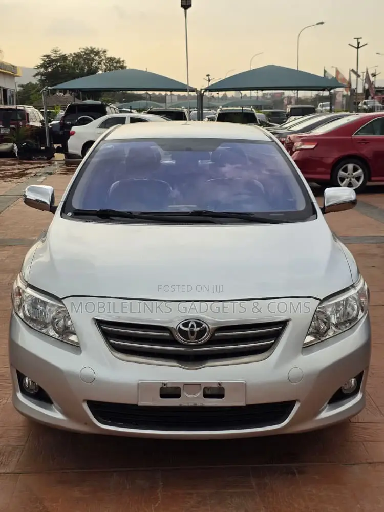 Toyota Corolla 2008 Gray