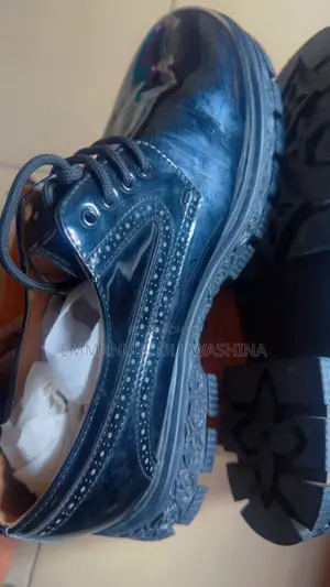 Fairly Used Shoe