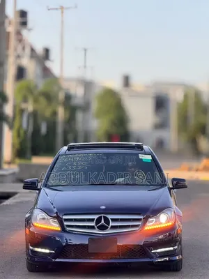 Mercedes-Benz C350 C 350 4MATIC AWD 2012 Blue