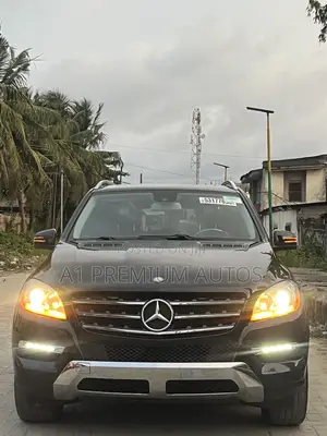 Mercedes-Benz M Class ML350 4MATIC 4dr SUV AWD (3.5L 6cyl 7A) 2015