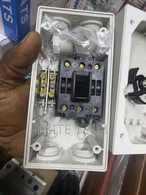 Original Schneider Electric 20A Double Pole Isolator Switch (Surface /