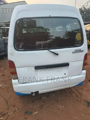 Suzuki Every 2003 White