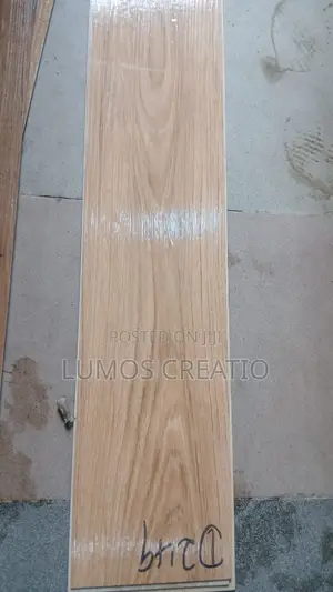 Vinyl Flooring at Low Price