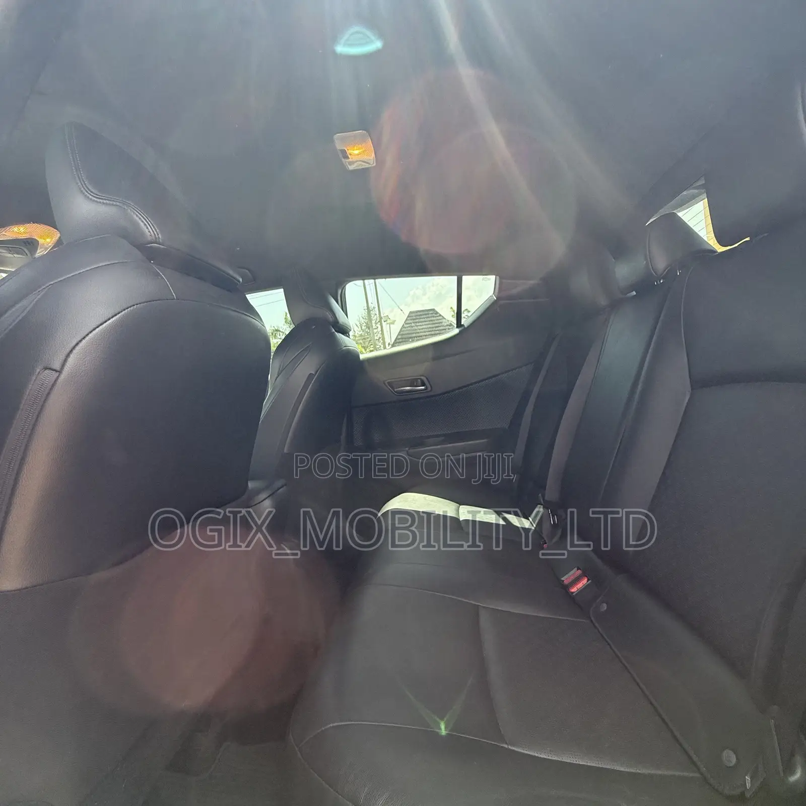 Toyota C-HR 2019 Red