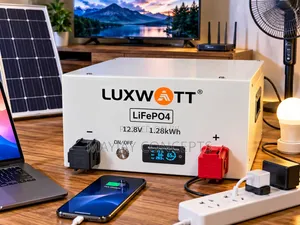 LUXWATT 12.8V 100Ah LiFePO4 Solar Battery 1.28kWh With Digital Display