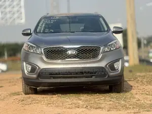 Kia Sorento 4dr SUV 2016 Gray