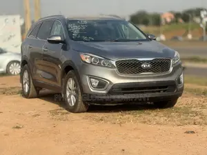 Kia Sorento 4dr SUV 2016 Gray