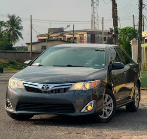 Toyota Camry 2012 Gray