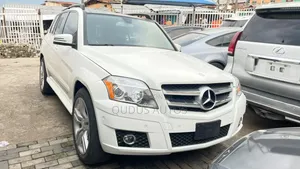 Mercedes-Benz GLK-Class 2009 White